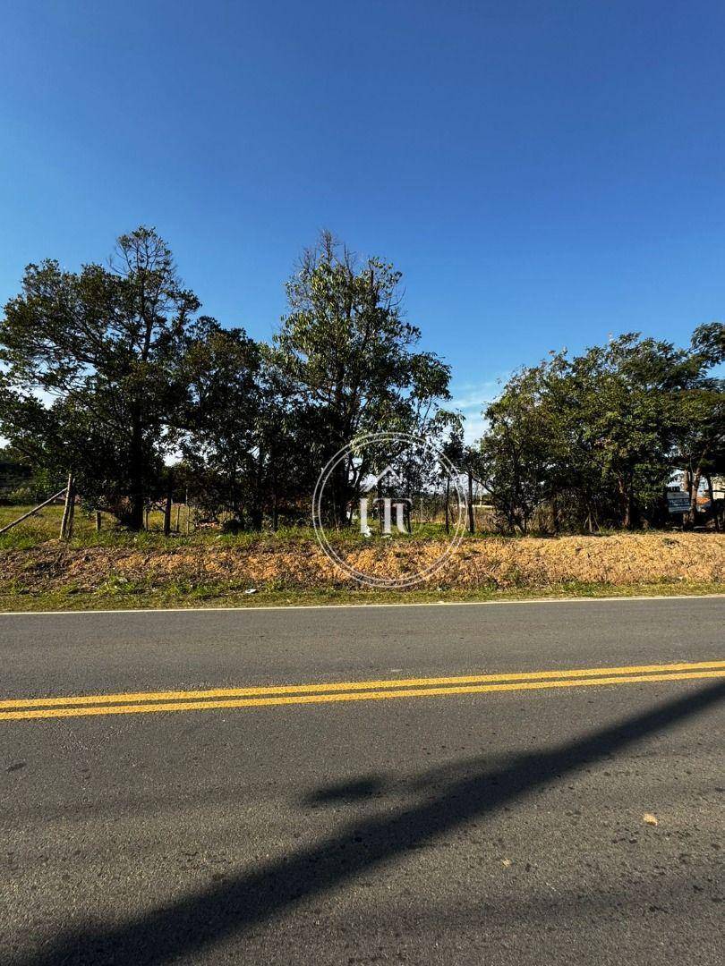 Loteamento e Condomínio, 1000 m² - Foto 2