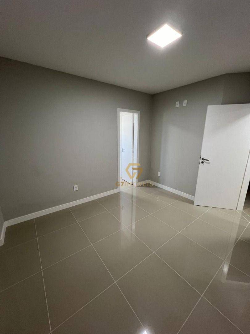 Apartamento à venda com 4 quartos, 111m² - Foto 16