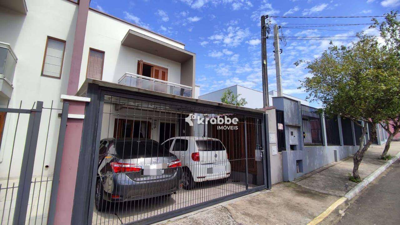 Sobrado à venda com 2 quartos, 70m² - Foto 1