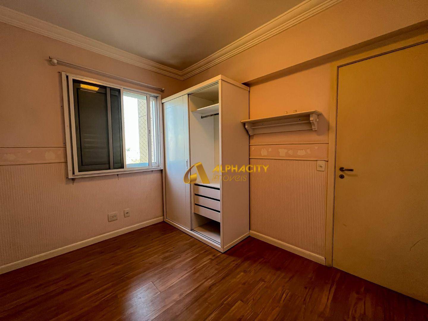 Apartamento à venda com 3 quartos, 105m² - Foto 11