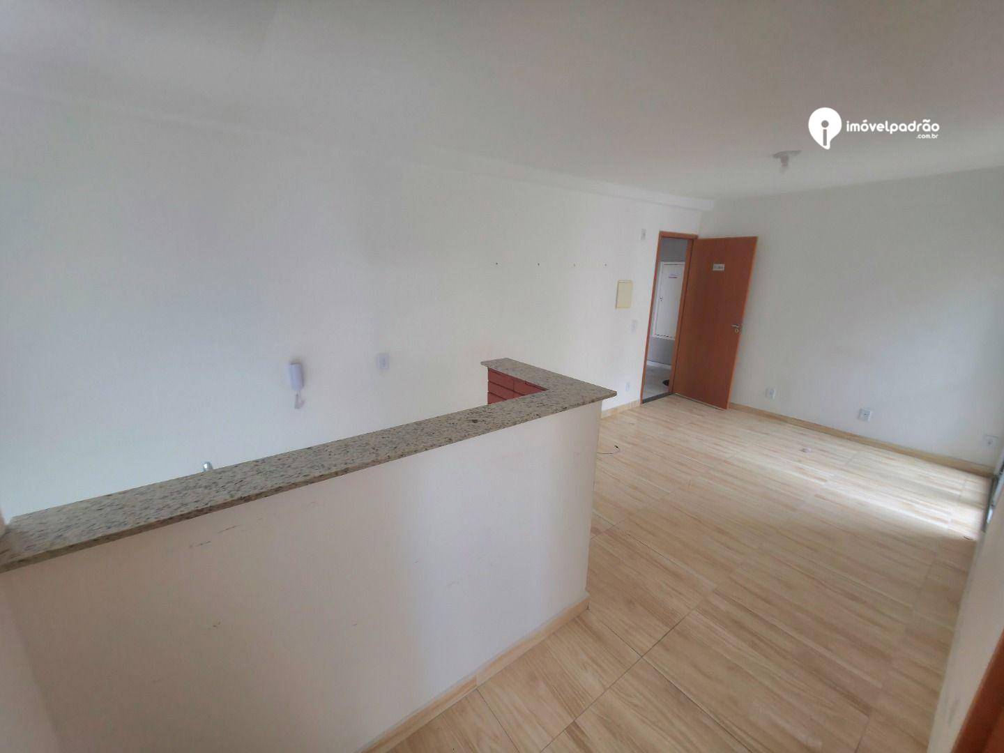 Apartamento para alugar com 2 quartos, 45m² - Foto 2