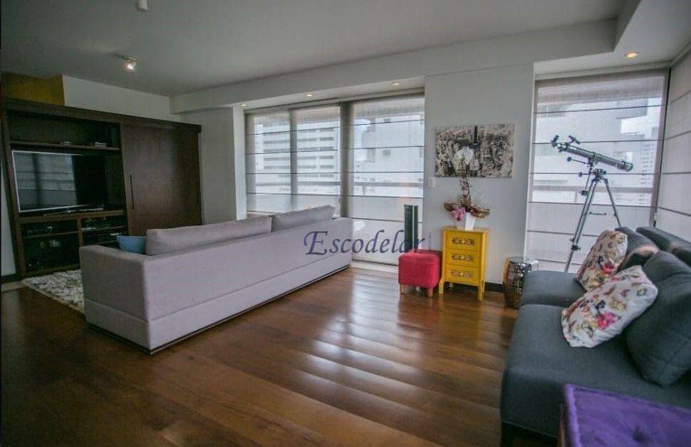 Apartamento à venda com 3 quartos, 290m² - Foto 1