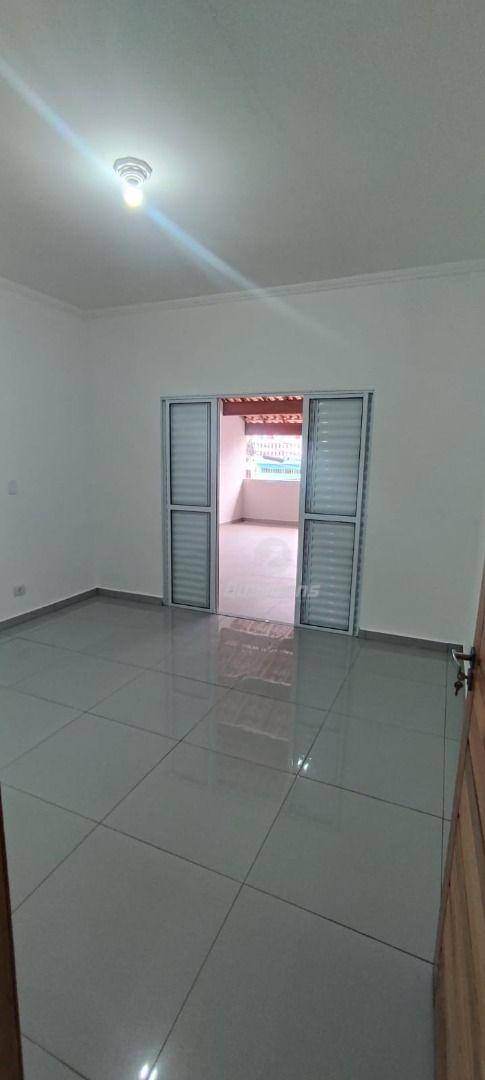 Sobrado à venda com 3 quartos, 200m² - Foto 9