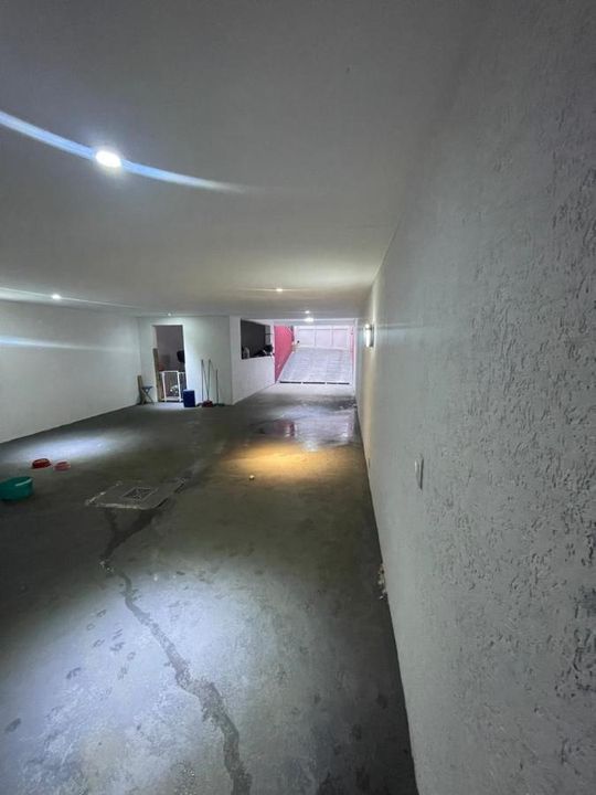 Sobrado à venda com 2 quartos, 190m² - Foto 22