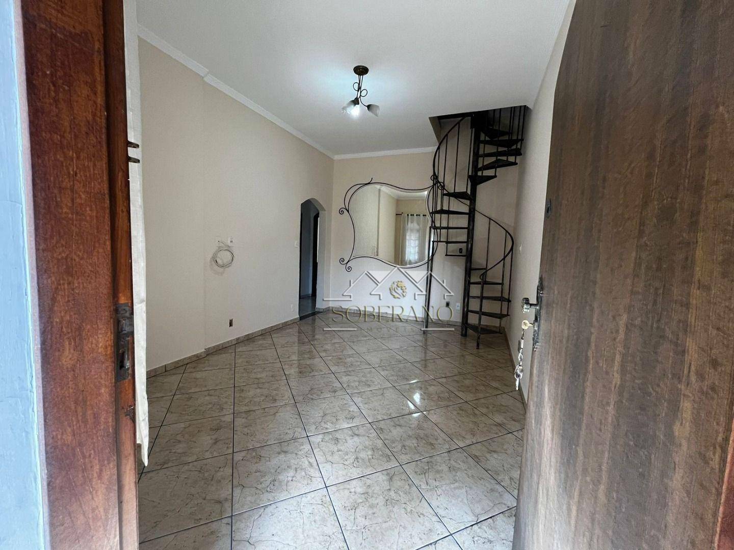 Sobrado à venda com 3 quartos, 180M2 - Foto 4