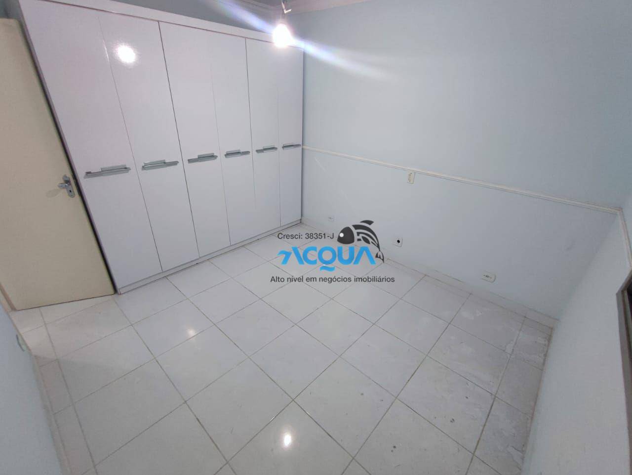 Apartamento à venda com 2 quartos, 70m² - Foto 5