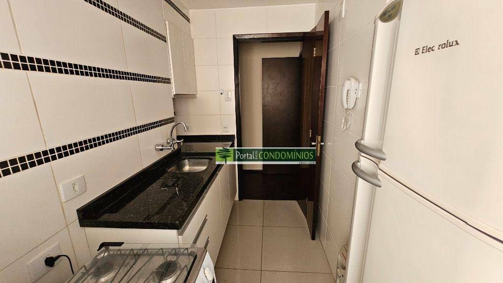 Apartamento para alugar com 3 quartos, 86m² - Foto 26