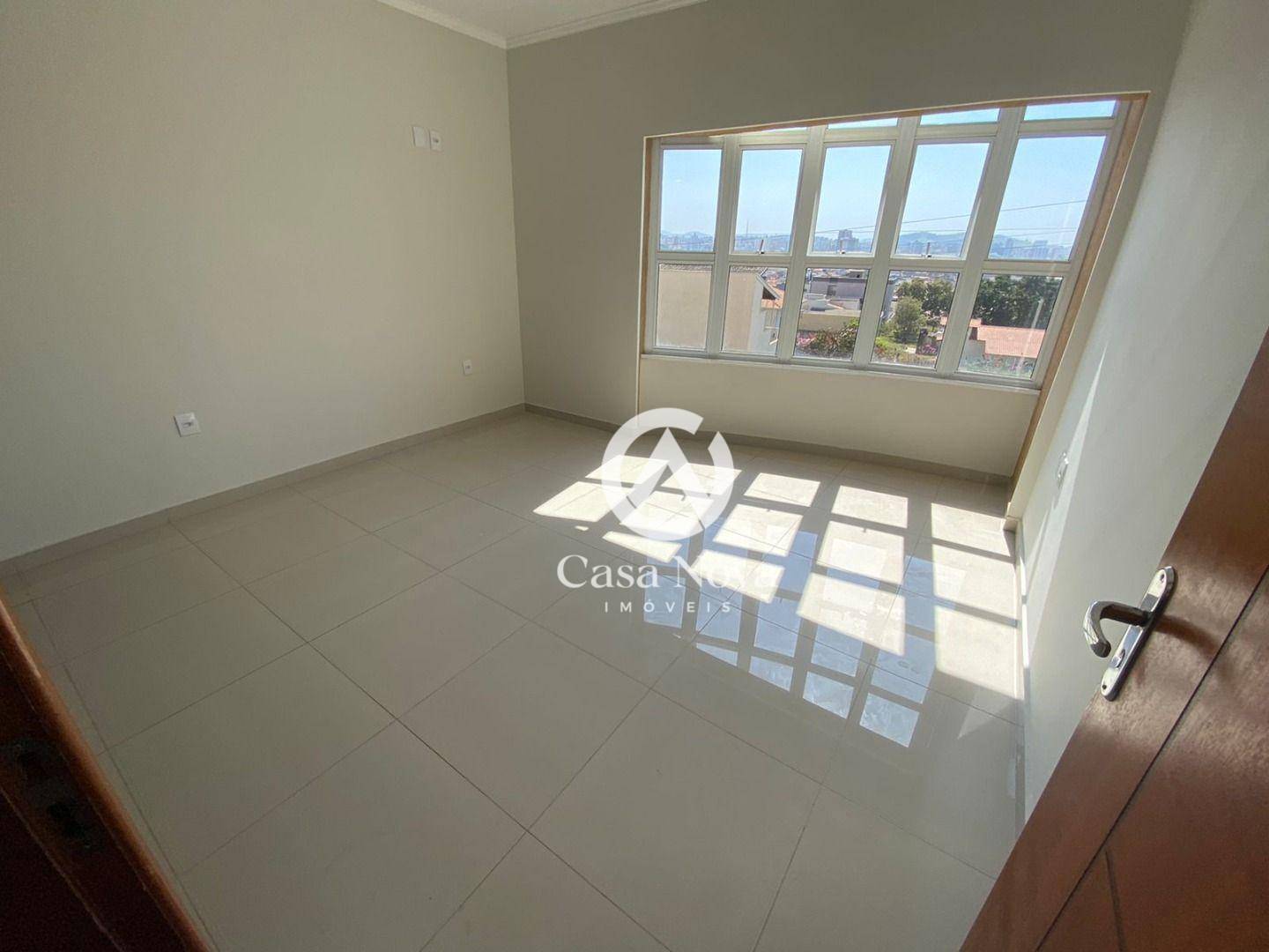 Apartamento à venda com 2 quartos, 75m² - Foto 17