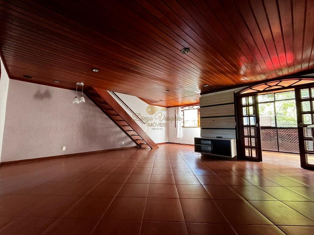 Casa à venda com 3 quartos, 70m² - Foto 5