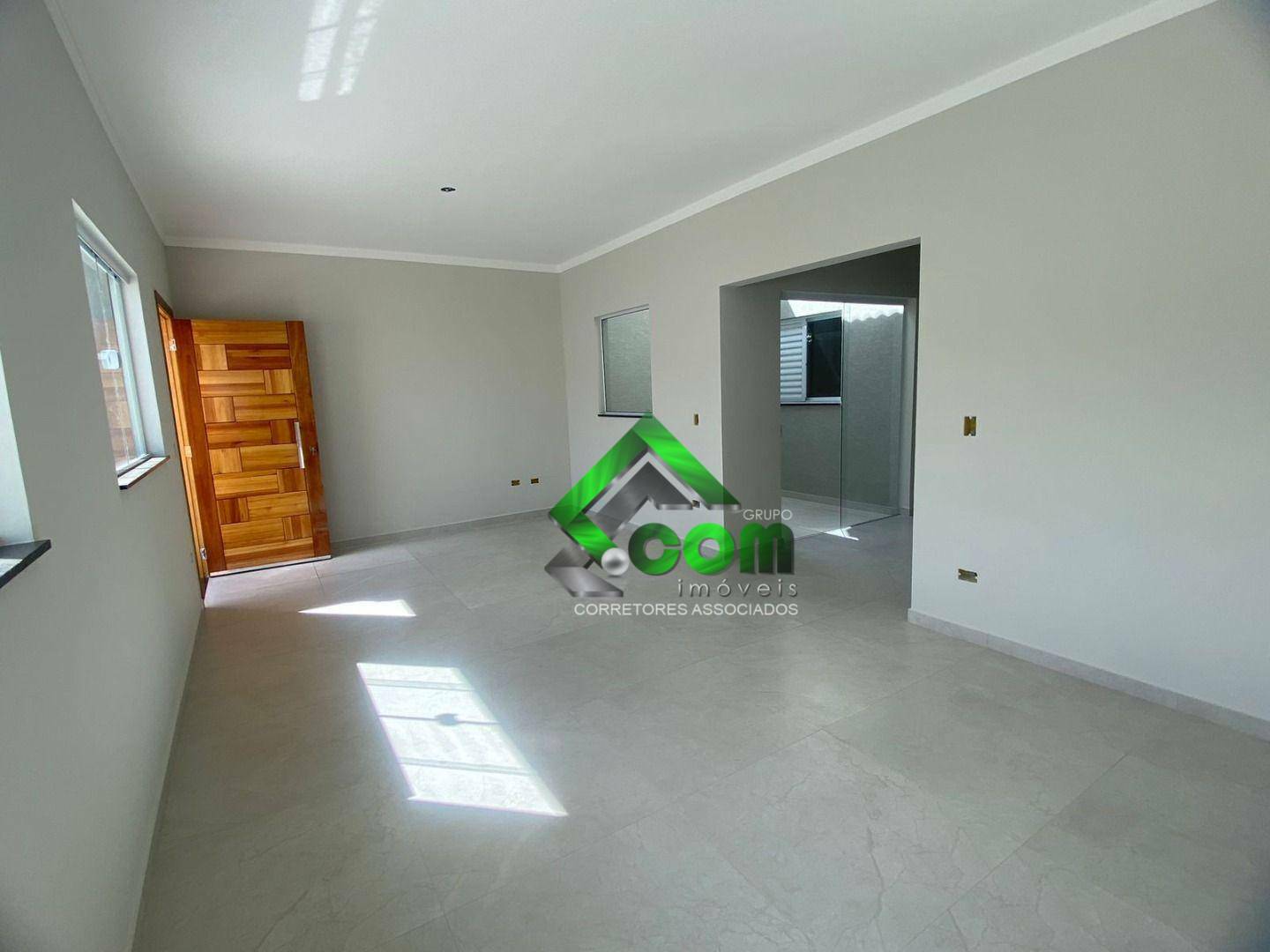 Casa à venda com 3 quartos, 90m² - Foto 5