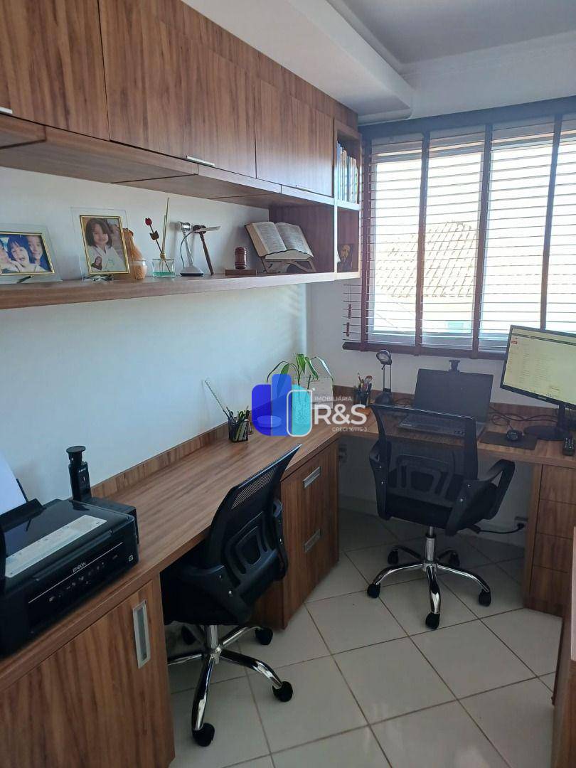 Casa de Condomínio à venda com 4 quartos, 170m² - Foto 18