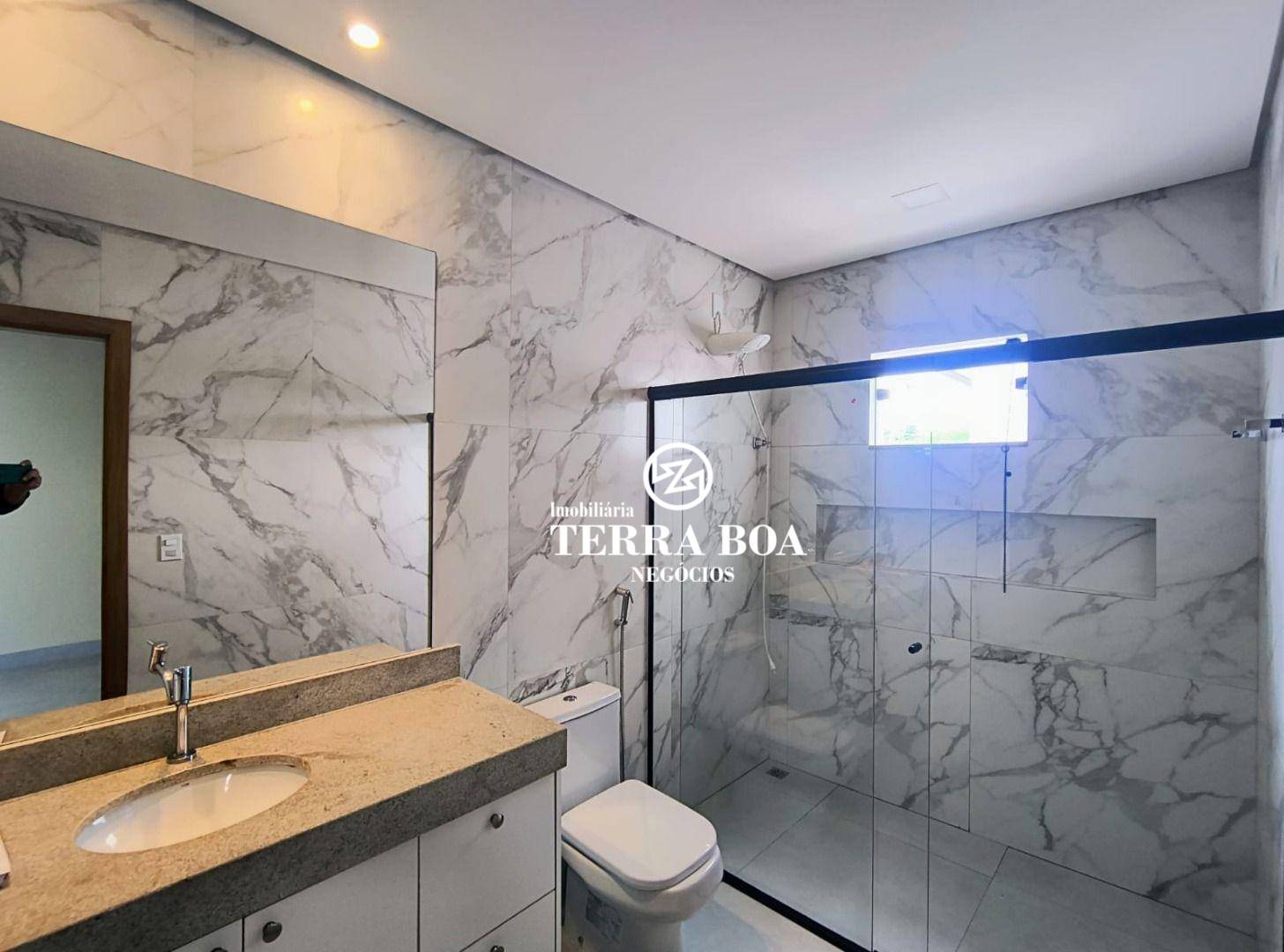 Sobrado, 3 quartos, 209 m² - Foto 2