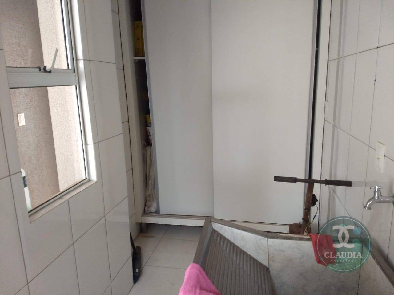 Casa à venda com 3 quartos, 180m² - Foto 13