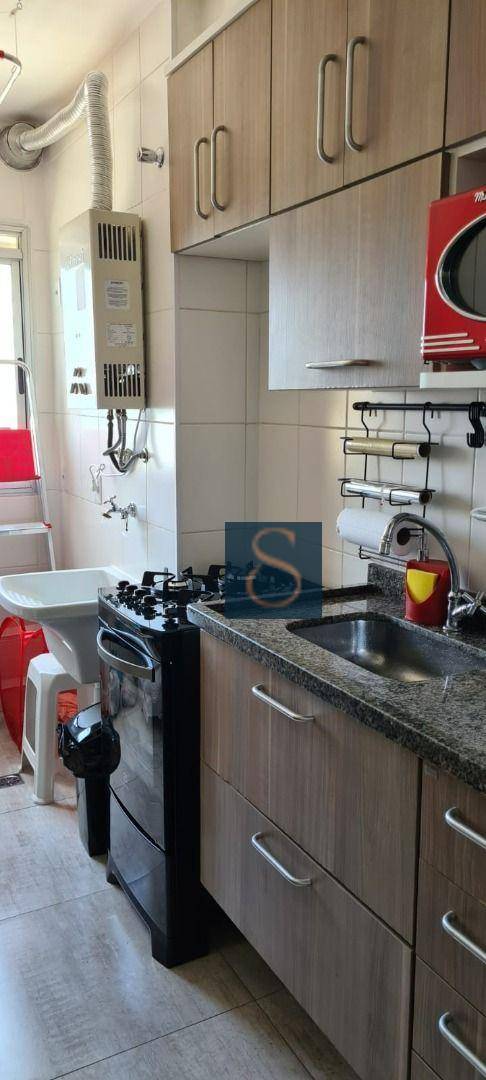 Apartamento à venda com 2 quartos, 56m² - Foto 4