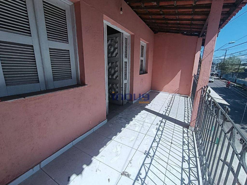 Casa, 5 quartos, 110 m² - Foto 1