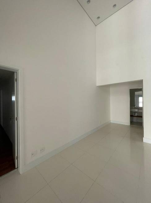 Apartamento à venda com 3 quartos, 185m² - Foto 8