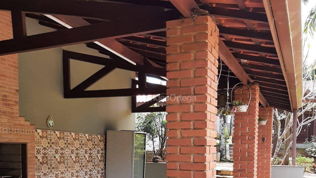 Chácara à venda com 3 quartos, 195m² - Foto 31