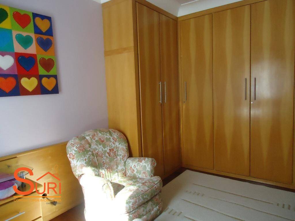 Apartamento à venda com 3 quartos, 198m² - Foto 17