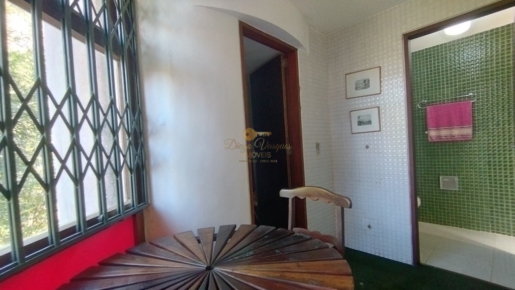 Casa à venda com 5 quartos, 2600m² - Foto 17