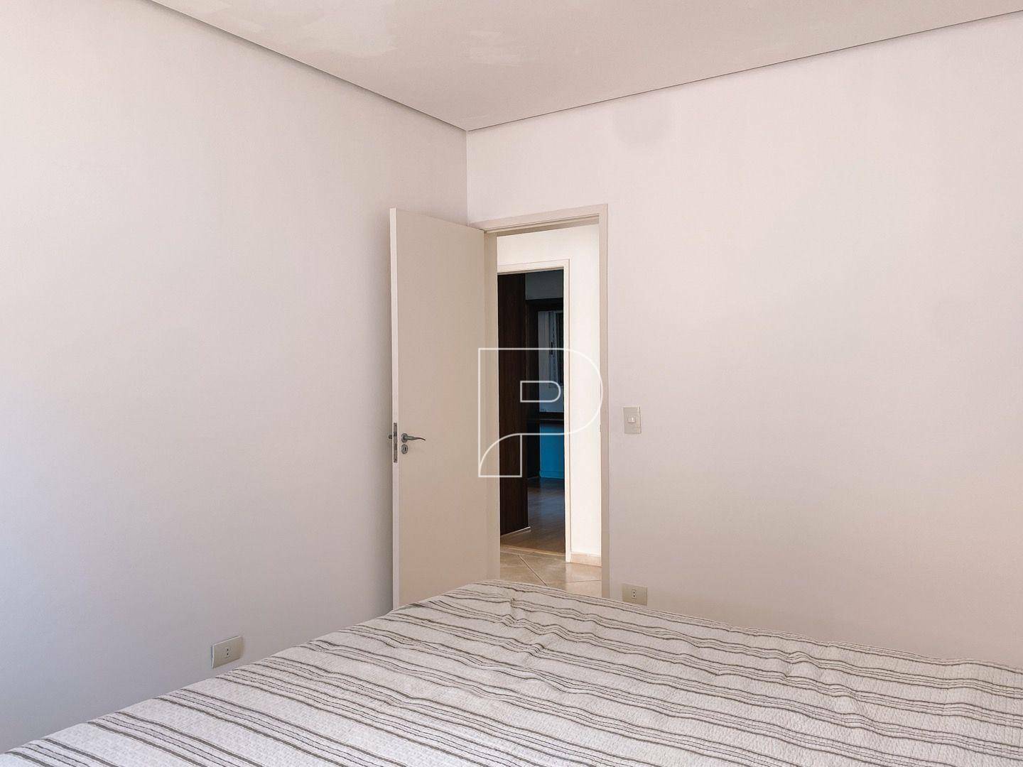 Casa de Condomínio para alugar com 4 quartos, 200m² - Foto 20