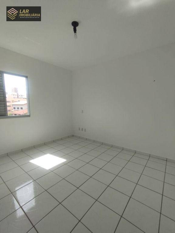 Apartamento para alugar com 1 quarto, 47m² - Foto 5
