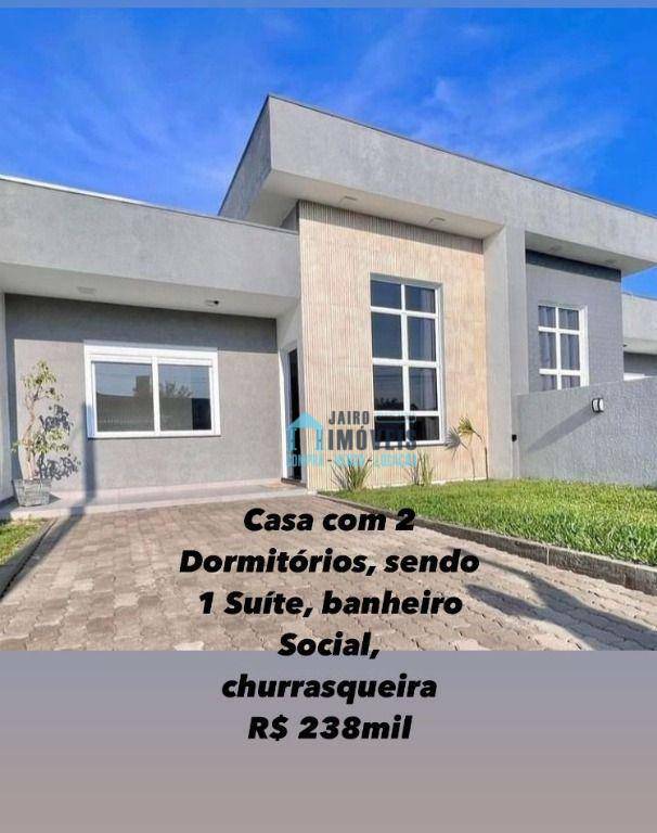 Casa à venda com 2 quartos, 60m² - Foto 1