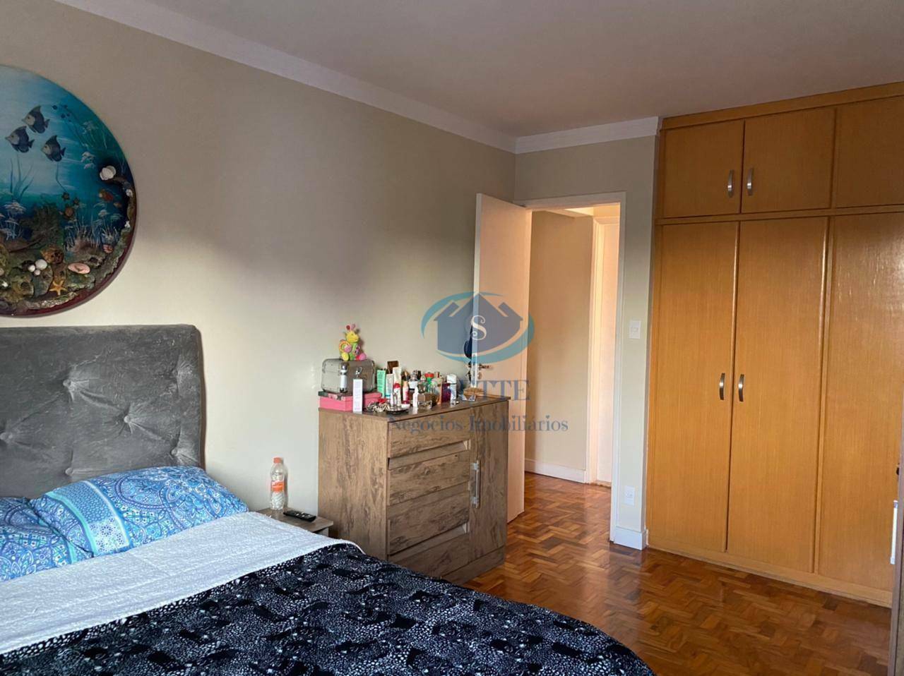 Apartamento à venda com 3 quartos, 98m² - Foto 2