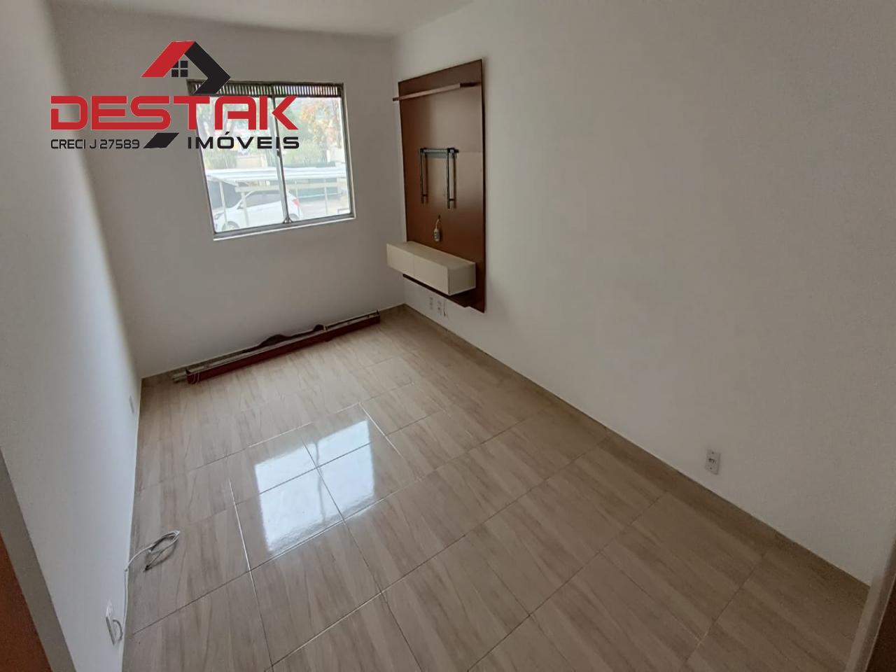 Apartamento para alugar com 2 quartos, 80m² - Foto 1