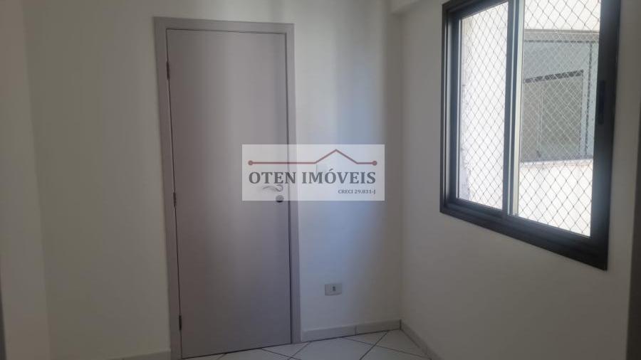 Apartamento para alugar com 4 quartos, 220m² - Foto 16