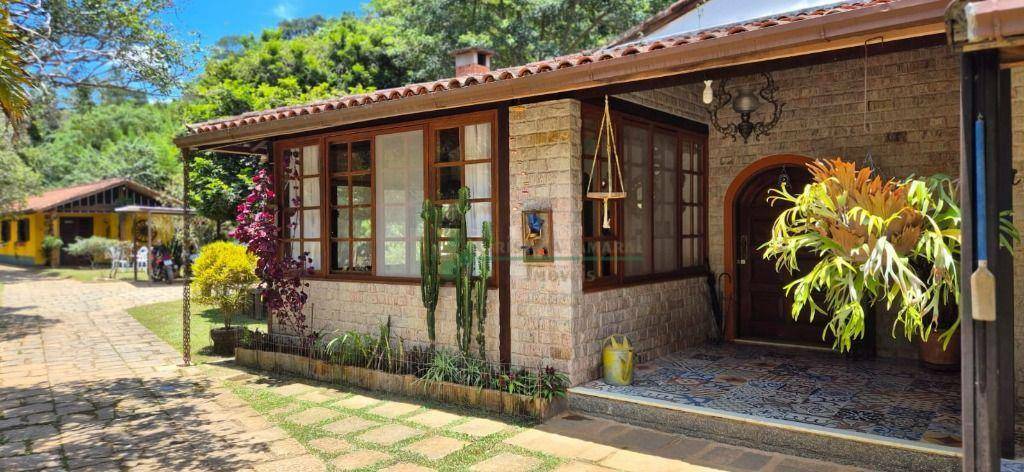 Sítio à venda com 5 quartos, 502m² - Foto 2