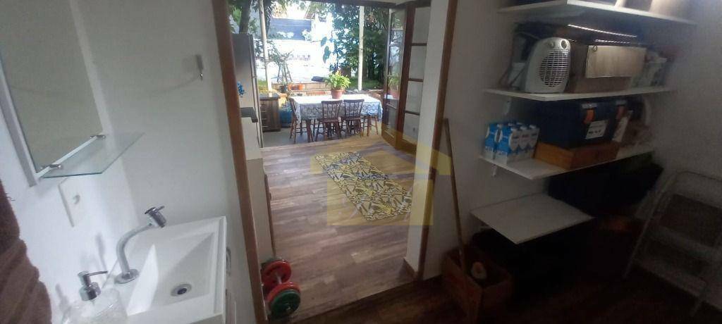 Sobrado à venda com 3 quartos, 180m² - Foto 33