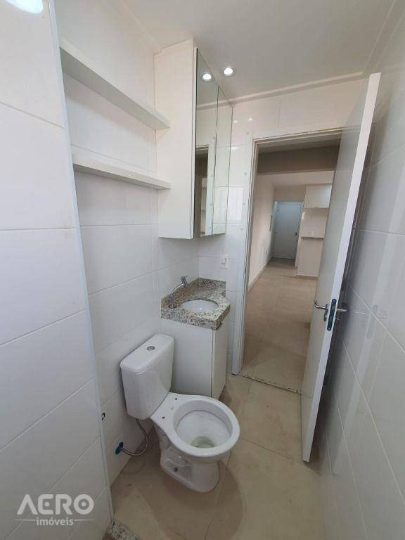 Apartamento para alugar com 1 quarto, 50m² - Foto 8