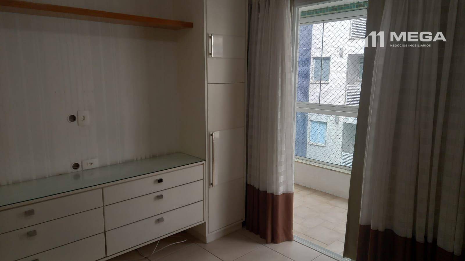 Apartamento à venda com 3 quartos, 130m² - Foto 11