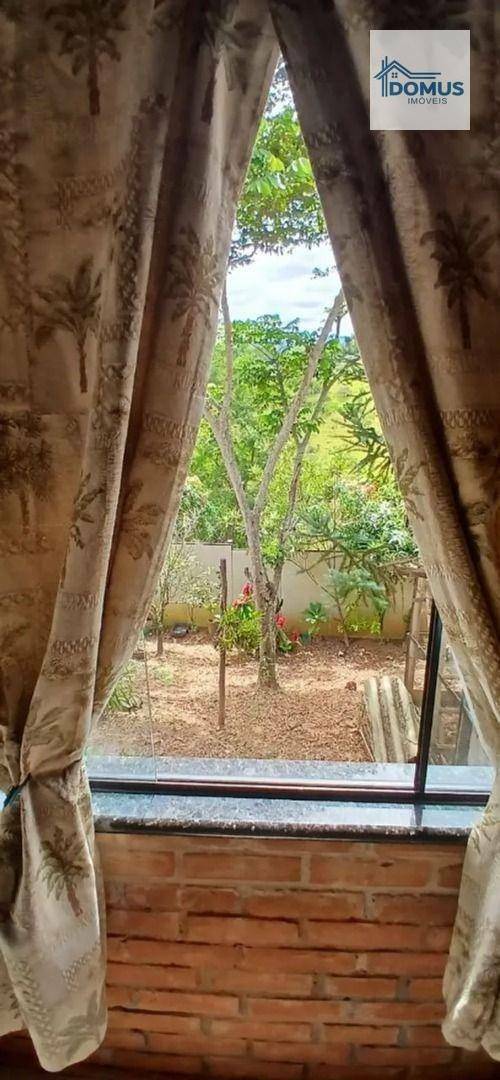 Chácara à venda com 3 quartos, 150m² - Foto 11