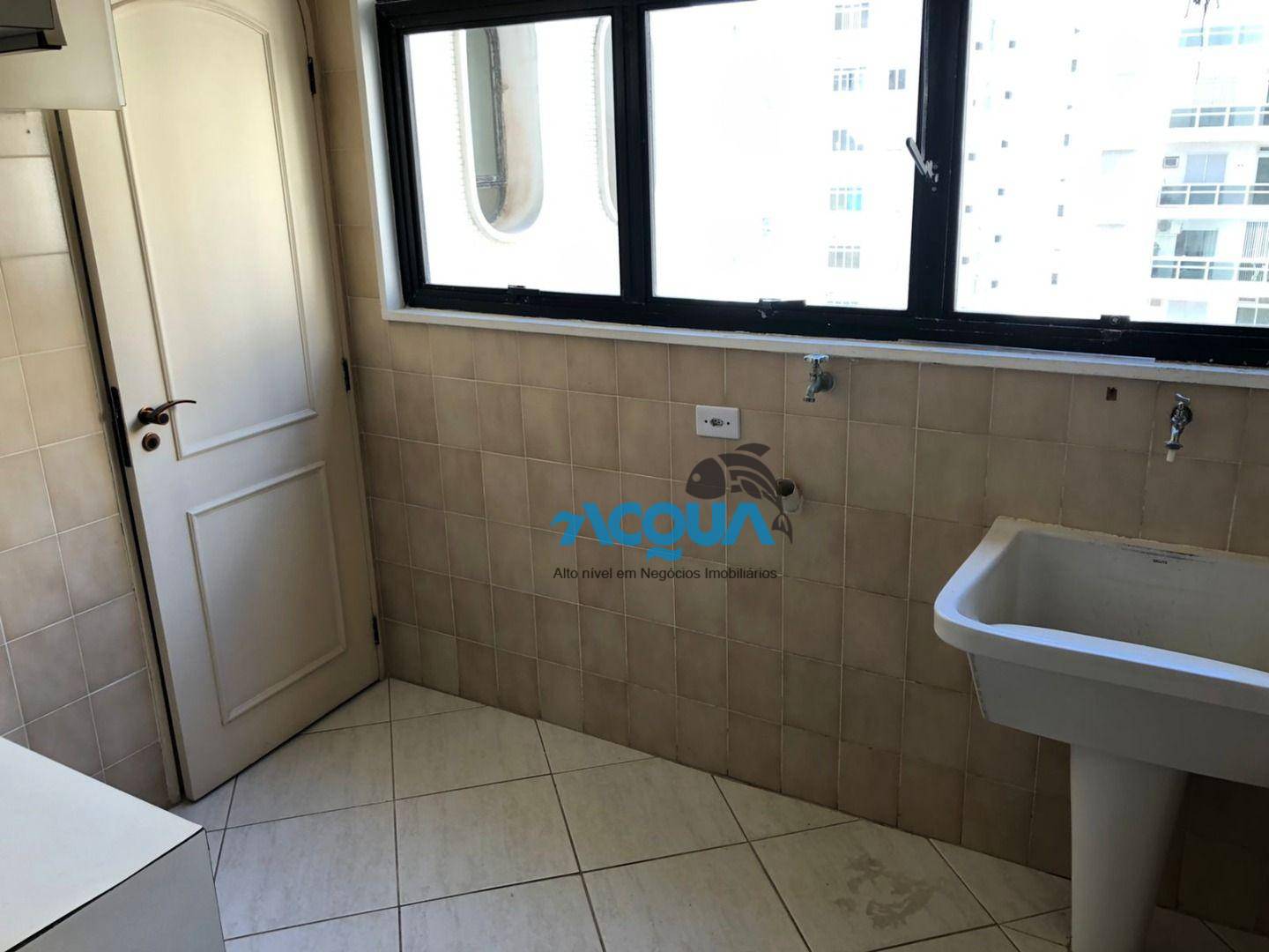 Apartamento à venda com 4 quartos, 136m² - Foto 17