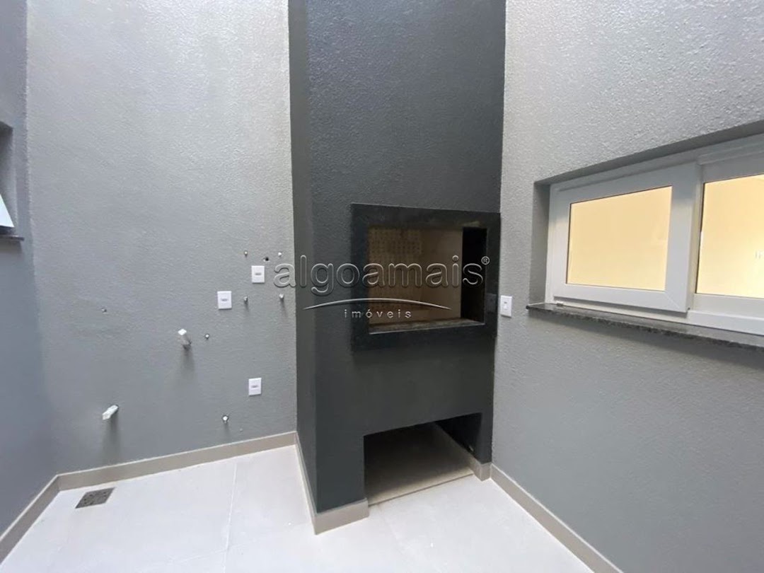 Casa à venda com 5 quartos, 100m² - Foto 13