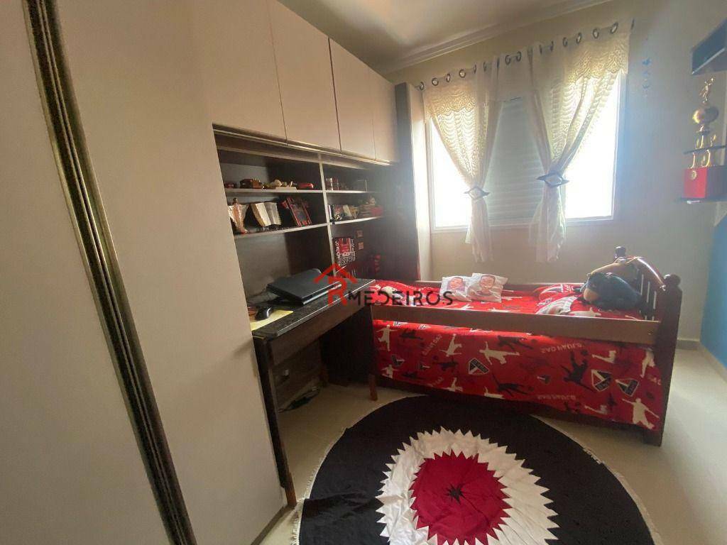 Apartamento à venda com 3 quartos, 146m² - Foto 24