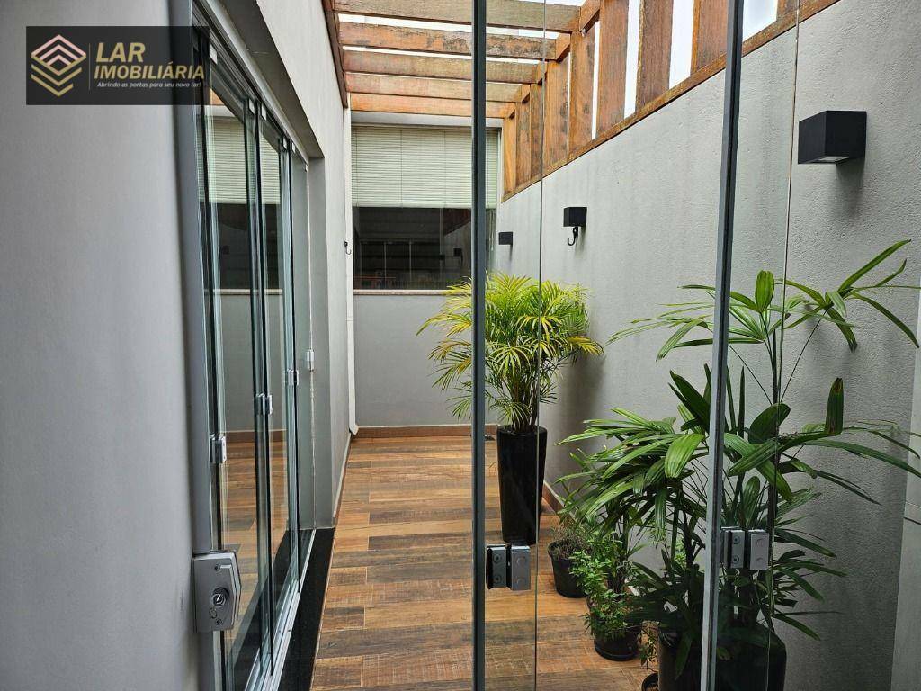 Casa para alugar com 3 quartos, 170m² - Foto 27