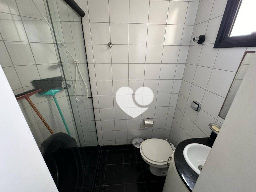 Apartamento à venda com 3 quartos, 180m² - Foto 12