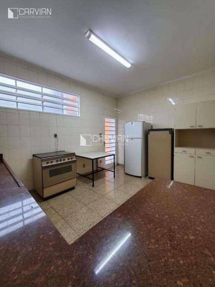 Casa à venda com 4 quartos, 185m² - Foto 6