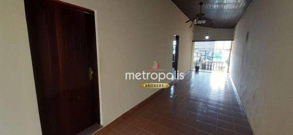 Sobrado à venda com 2 quartos, 216m² - Foto 3