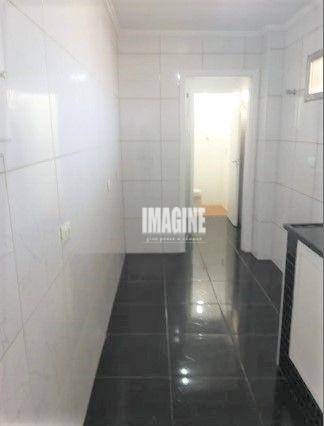 Apartamento à venda com 2 quartos, 59m² - Foto 4