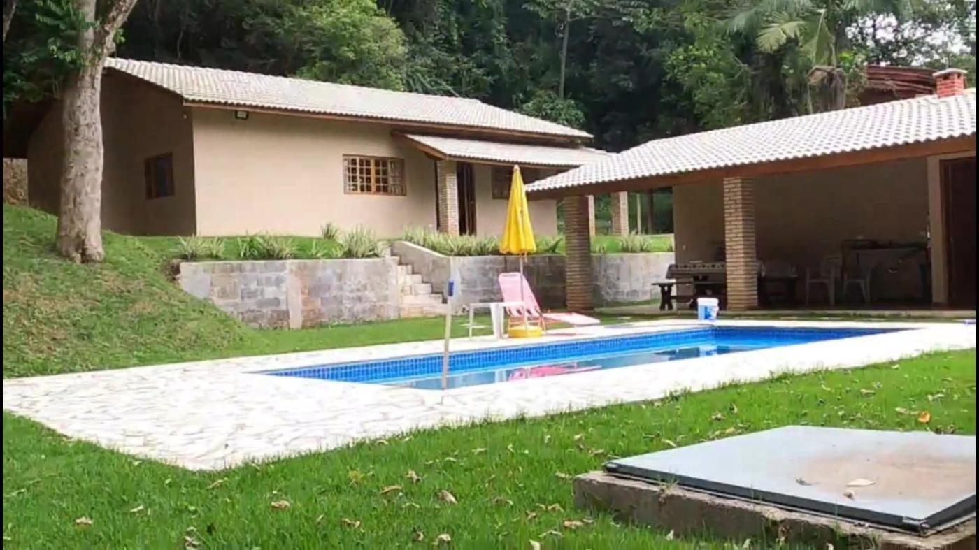 Casa de Condomínio à venda com 3 quartos, 1350m² - Foto 2