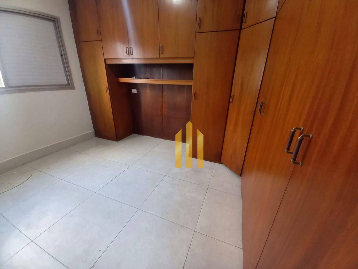 Apartamento para alugar com 3 quartos, 90m² - Foto 29