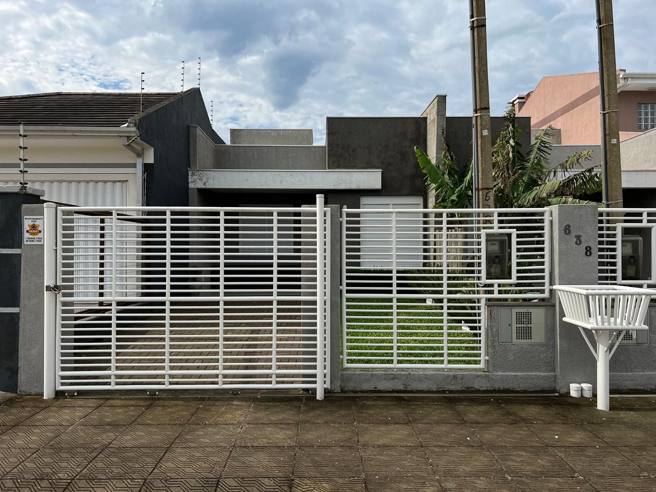 Casa à venda com 2 quartos, 82m² - Foto 2