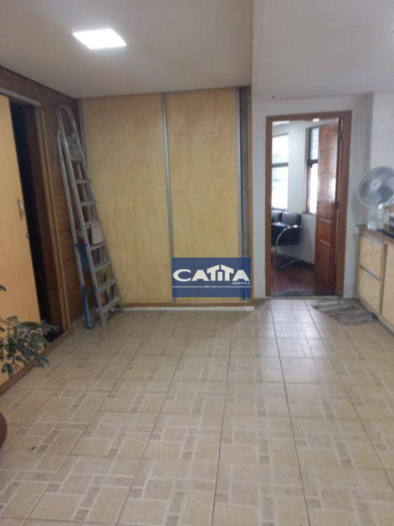 Sobrado à venda com 1 quarto, 200m² - Foto 6