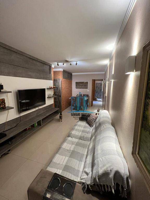 Apartamento à venda com 3 quartos, 130m² - Foto 18