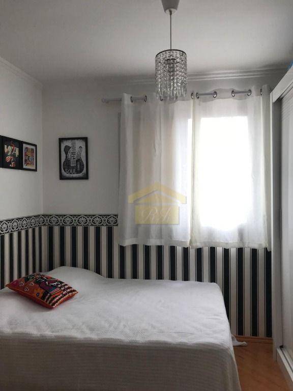 Apartamento à venda com 2 quartos, 60m² - Foto 10