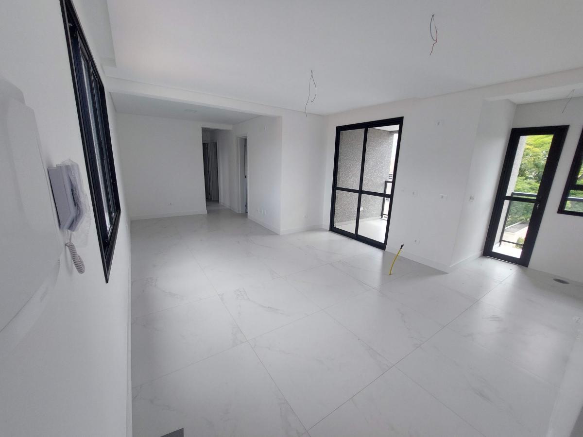 Apartamento à venda com 3 quartos, 90m² - Foto 2