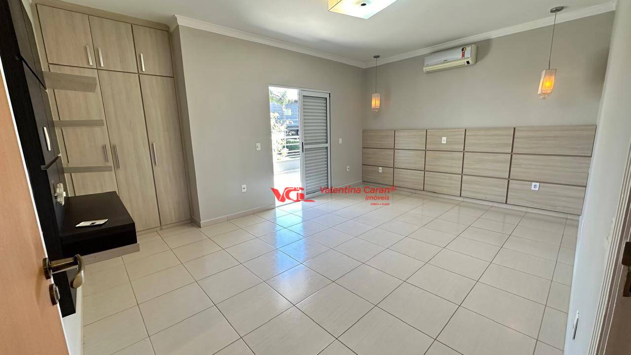 Sobrado à venda com 3 quartos, 298m² - Foto 18